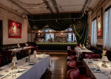 Madame Fu interior 9