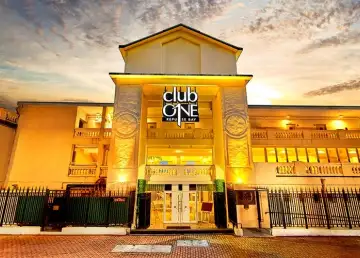 Club ONE Repulse Bay 8