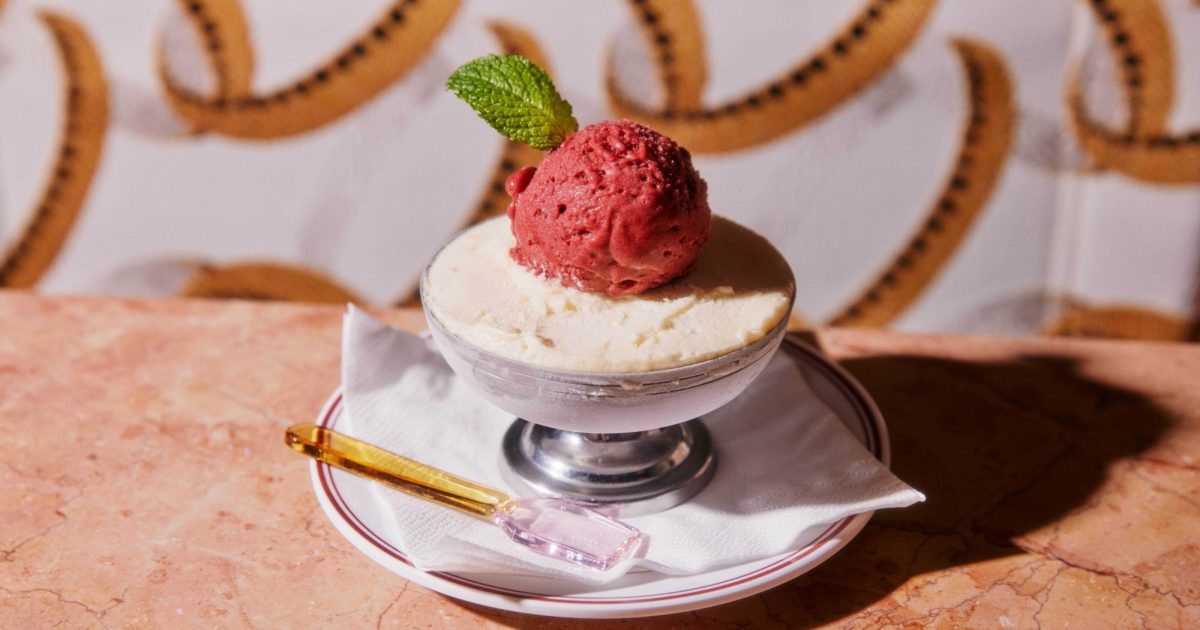 Snack Baby Gelato Opens in Central with Dairy-Free Options