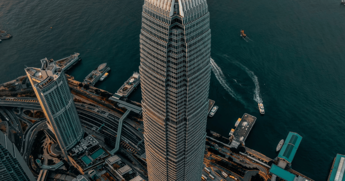 Hong Kong Investment Bankers Struggle as Deals Falter