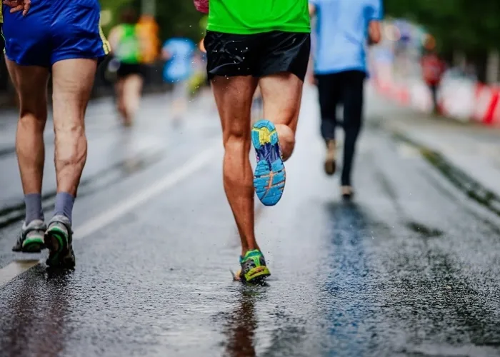 Water drop in running shoe 2021 08 26 15 33 06 utc