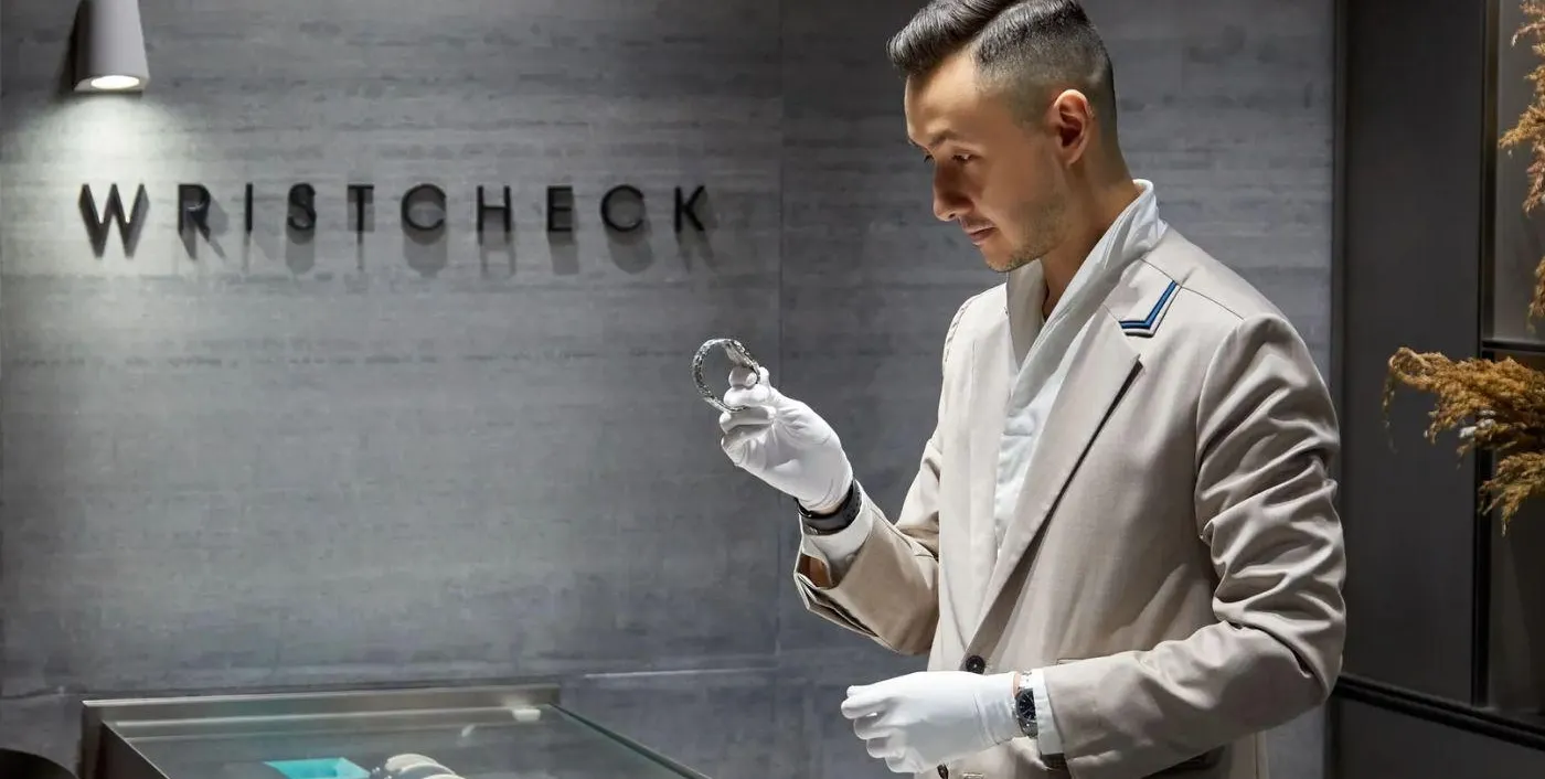 Wristcheck Central Neighbourhood Guide