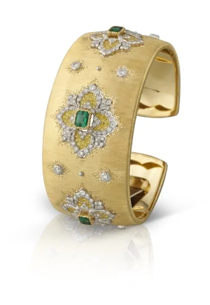 Emerald in Buccellati Opera High Jewellery Collection