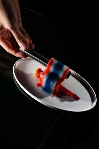 Main signature potong padthai