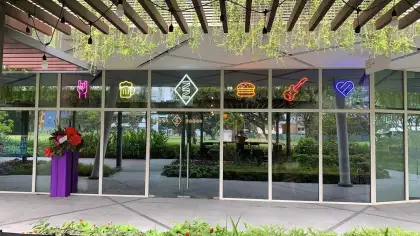 Kampung Bugis exterior
