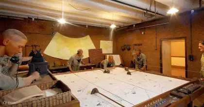 exhibit of soldiers