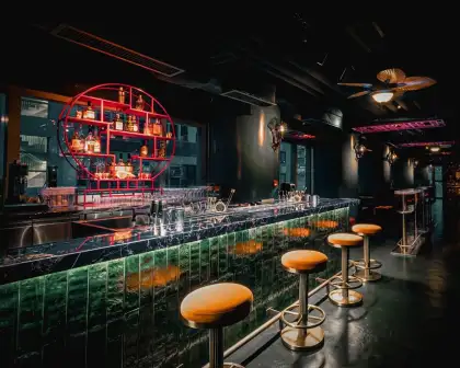bar interior hong kong