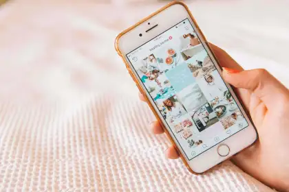 iphone instagram feed