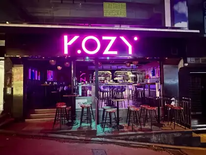 kozy lan kwai fong