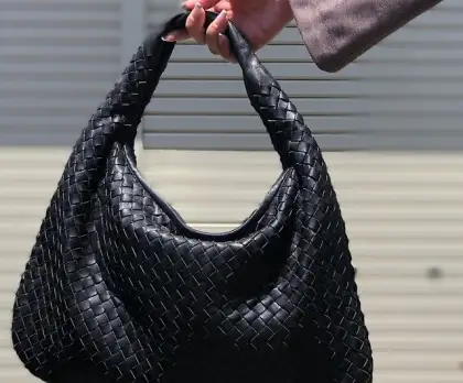 bottega veneta hobo