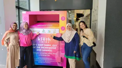 Fabric recycling booth by Kloth Circularity