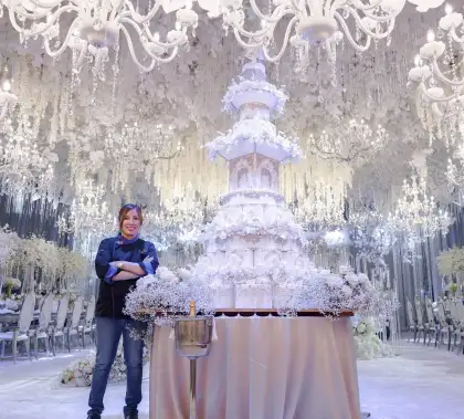extravagant wedding cakes