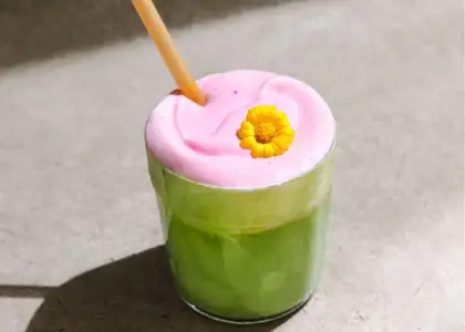 Strawberry Matcha Latte by Matchali