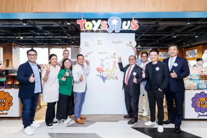 Toys"R"Us "Playful Living" Concept Store at K11 Art Mall