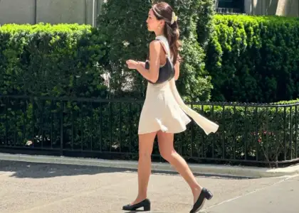 Summer dress paired with ballet flats on Yuyan