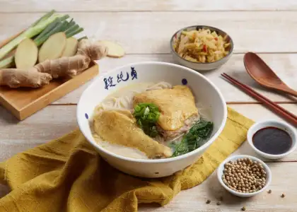 Rich Chicken Broth Noodles with Drumstick