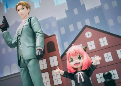 Anya Forger and Loid Forger