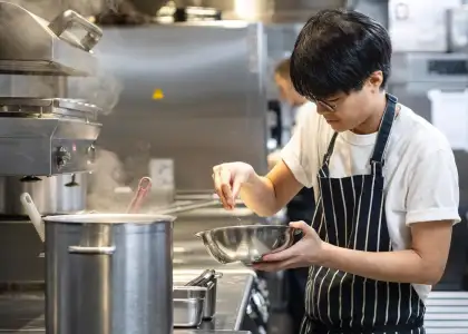 Chef Tiff Lo jean may