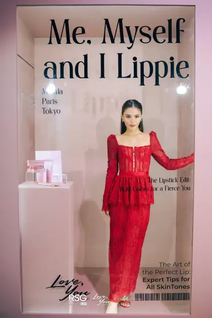 Lovi Poe Lippie makeup product