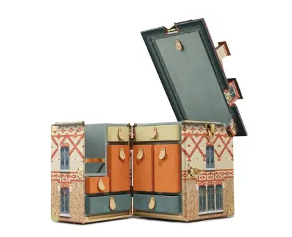 Louis Vuitton Maison de Famille bag