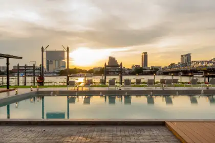 Sunset Riverside Pool