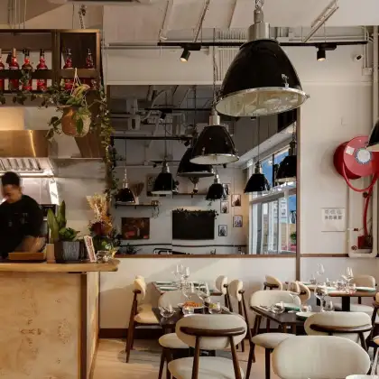 Nocino Kwun Tong's Grotto-Inspired Interior