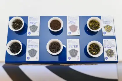 ChaYi offers six different types of tea