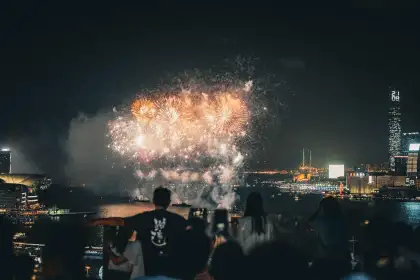 4 SKYE Roofbar & Brasserie