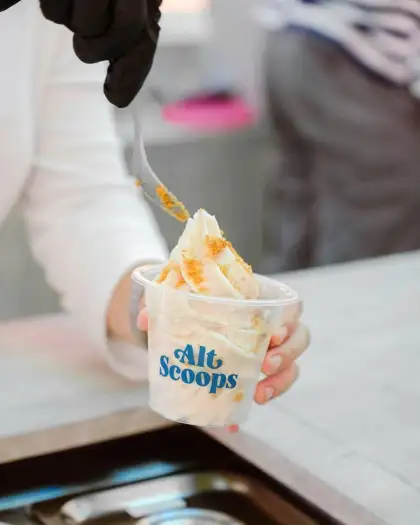 Alt Scoops soft serve
