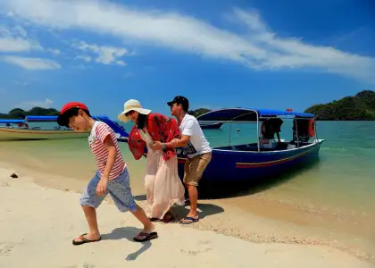 Get Your Dose of Vitamin Sea at These Beach Spots Near KL