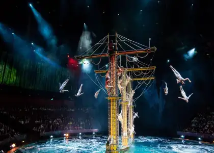 house of dancing water