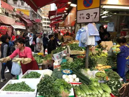 Michelle visits a market in Hong Kong
