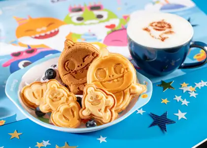 Baby Shark Waffle Set
