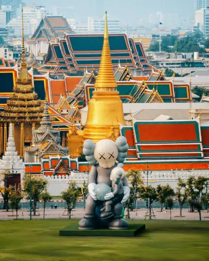 KAWS:HOLIDAY THAILAND