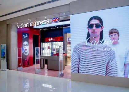 Vision Express MOA Boasts New Ray-Ban Centre and Virtual Styling Studio