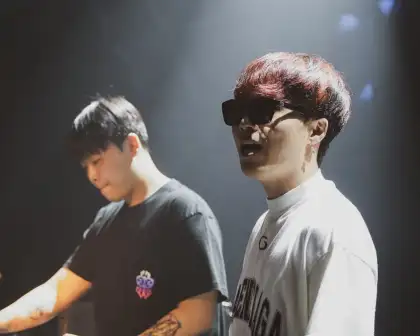 Jeonghyeon x KDH lit up the stage with their fire tunes.