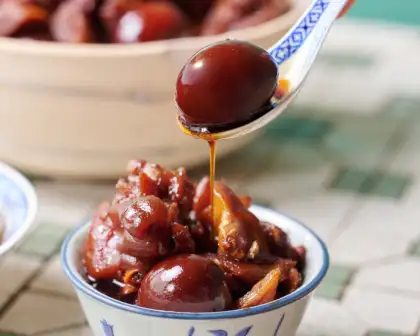 One of the highlights of the buffet: the Pork Knuckles and Ginger Stew