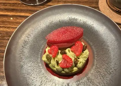 pistachio cheesecake