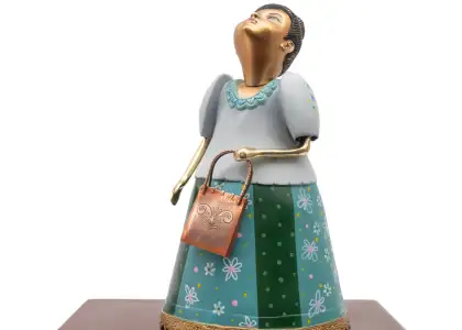 A mix of bronze and ceramic for the sculptures.