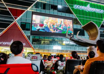 Outdoor movie screening at Raffles Place