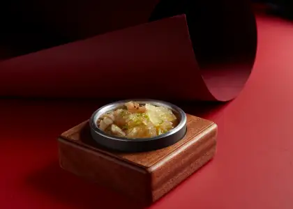 A Cantonese hot dessert