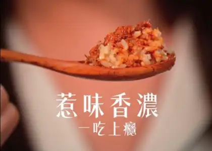 Tam Jai's canned zhajian can go with rice.