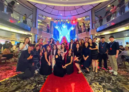 StarCruises’ “Star Voyager” guests at red carpet night event