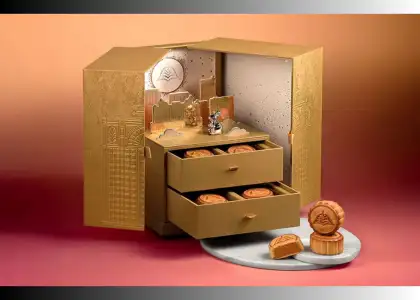 Galaxy Macau Mooncake Collection 2025