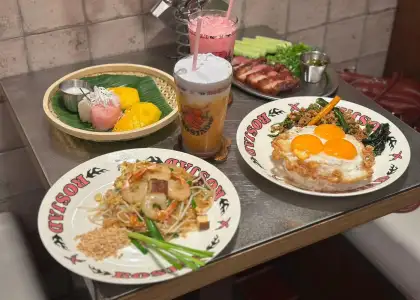 Ros jad thai dishes