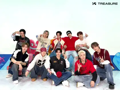 Group photo of K-pop boy group TREASURE