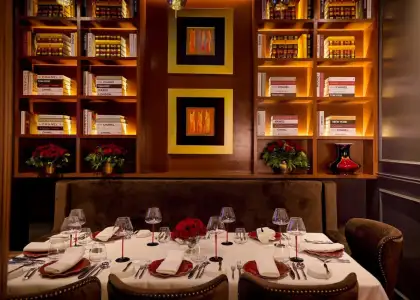 Le Salon in Carmelo's Steakhouse