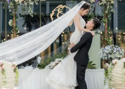 Couple getting married at Hotel ICON's outdoor venue, best affordable wedding venues in Hong Kong