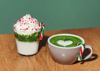 Peppermint Matcha Latte