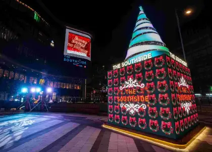 7 THE SOUTHSIDE’s Dazzling Christmas